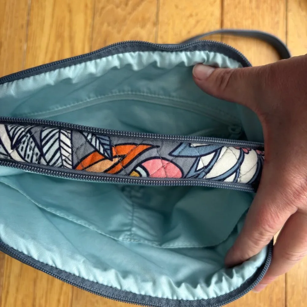 VERA BRADLEY Crossbody Bag Purse Quilted Cotton Tropical Evening